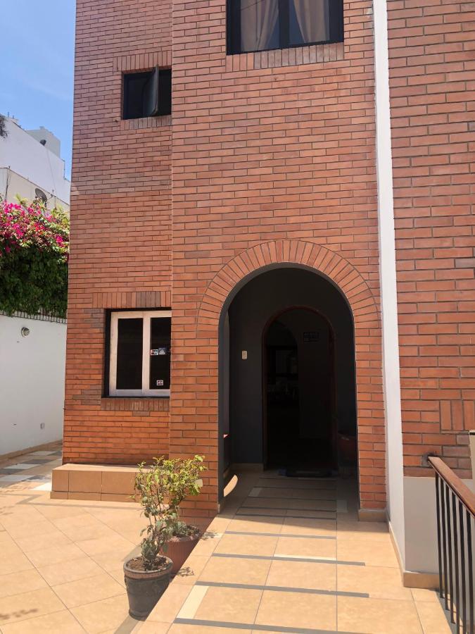 Qx Miraflores Hostel Лима Екстериор снимка