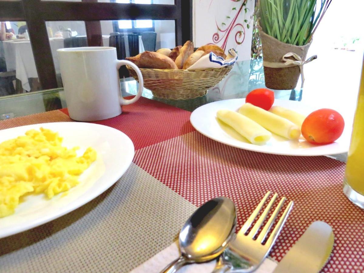 Qx Miraflores Hostel Лима Екстериор снимка